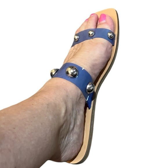 Marc Fisher Bornie Sandals Blue Lucite with Silver Studded Double Straps Sz 11 - Picture 2 of 8